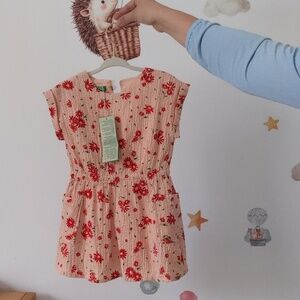 18-24M NWT - United Colors Of Benetton Peach Dress with Red & Yellow Flowers